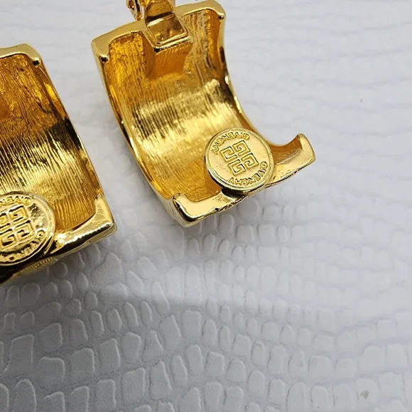 Givenchy Large Gold Clip On Earrings - Picture 12 of 16